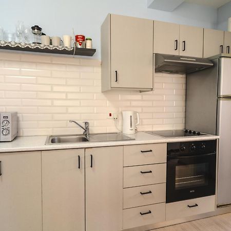 Helios Mackenzie One Bedroom Flat ラルナカ エクステリア 写真