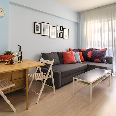 Helios Mackenzie One Bedroom Flat ラルナカ エクステリア 写真