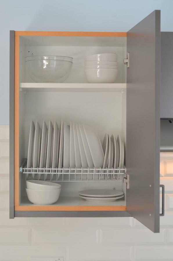 Helios Mackenzie One Bedroom Flat ラルナカ エクステリア 写真
